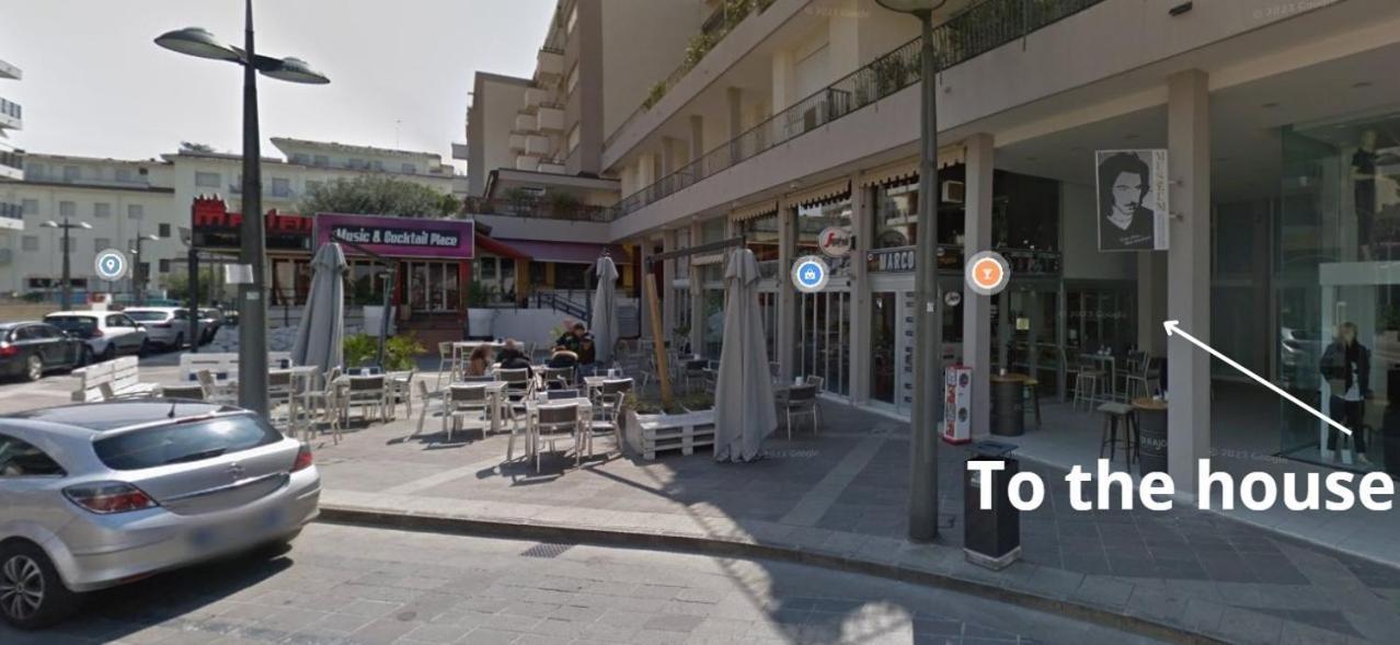 Movida Loft A Piazza Marconi Jesolo Lido - Spiaggia A 1 Minuto!!! ليدو دي يسولو المظهر الخارجي الصورة