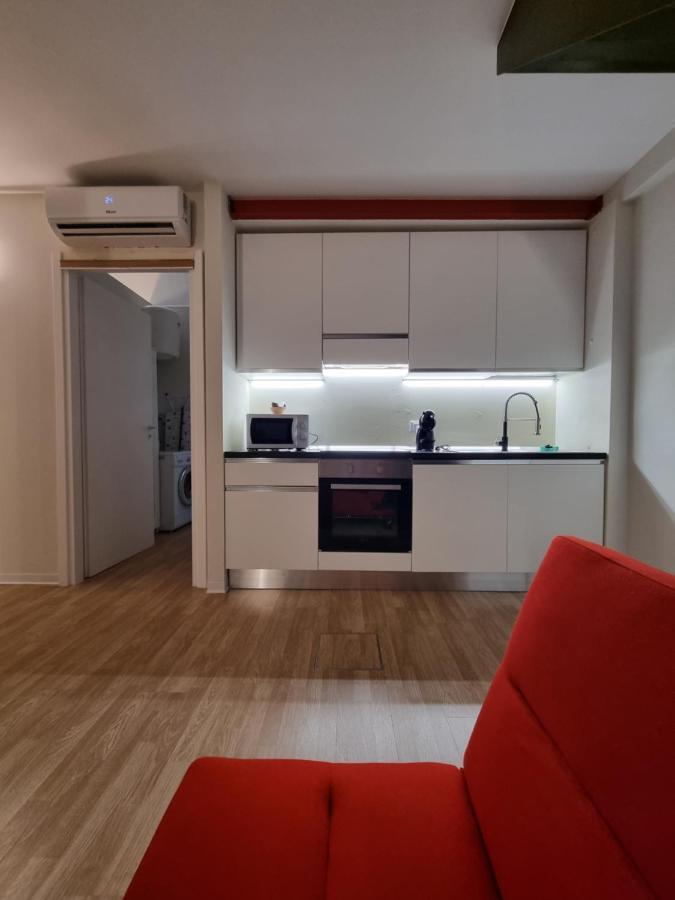 Movida Loft A Piazza Marconi Jesolo Lido - Spiaggia A 1 Minuto!!! ليدو دي يسولو المظهر الخارجي الصورة