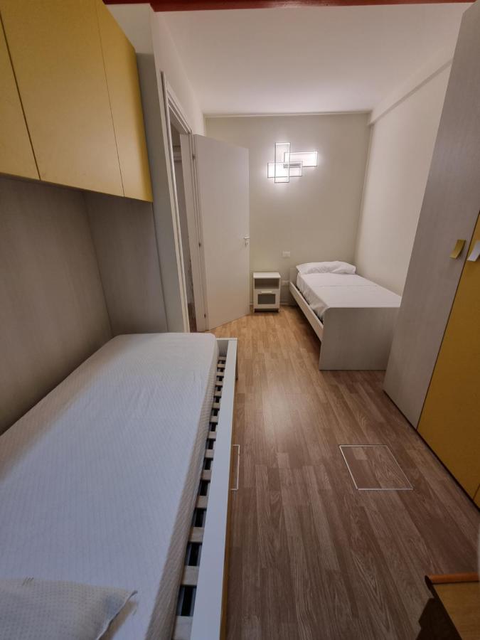 Movida Loft A Piazza Marconi Jesolo Lido - Spiaggia A 1 Minuto!!! ليدو دي يسولو المظهر الخارجي الصورة