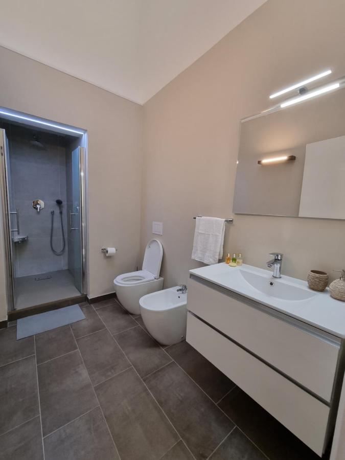 Movida Loft A Piazza Marconi Jesolo Lido - Spiaggia A 1 Minuto!!! ليدو دي يسولو المظهر الخارجي الصورة